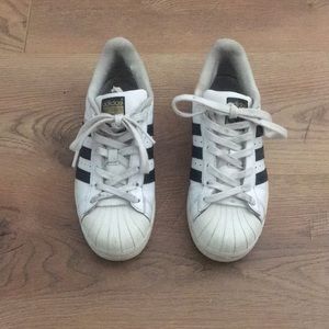 Adidas superstar